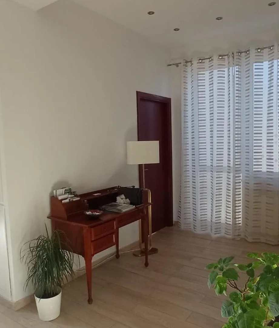Fb House Apartment Palermo 0*,  Italy